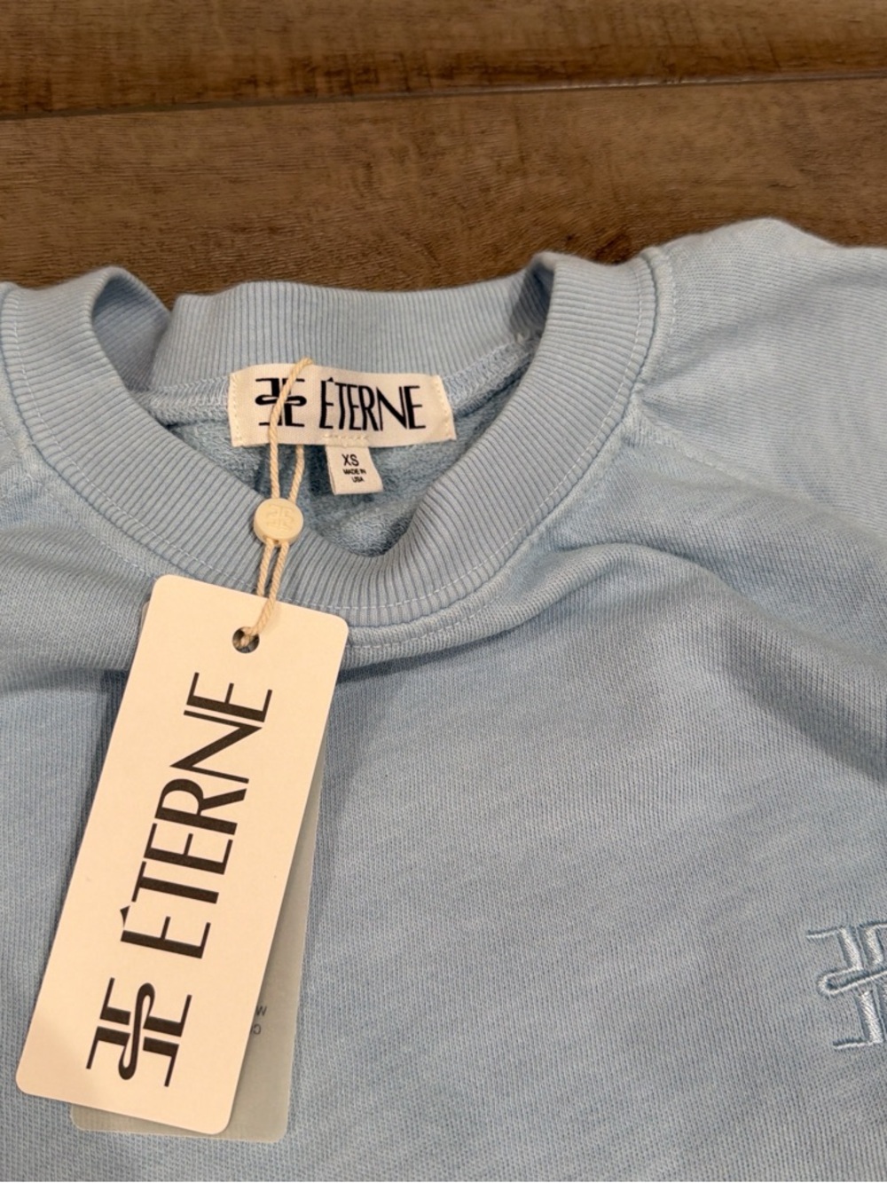 Eterne short sleeve sweatshirt and shorts set in blue NWT - Picture 4 of 4